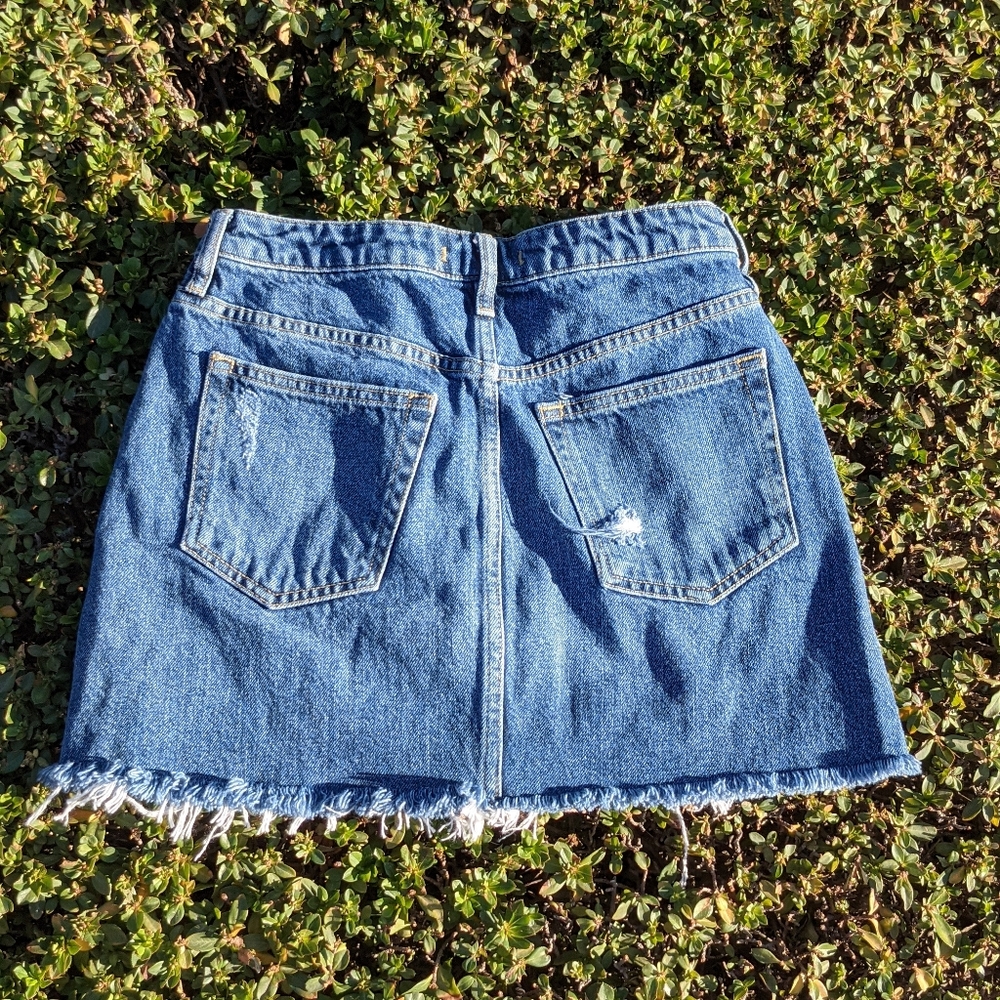 WE THE FREE distressed button fly denim skirt  Size 27 / 4 - Picture 11 of 11